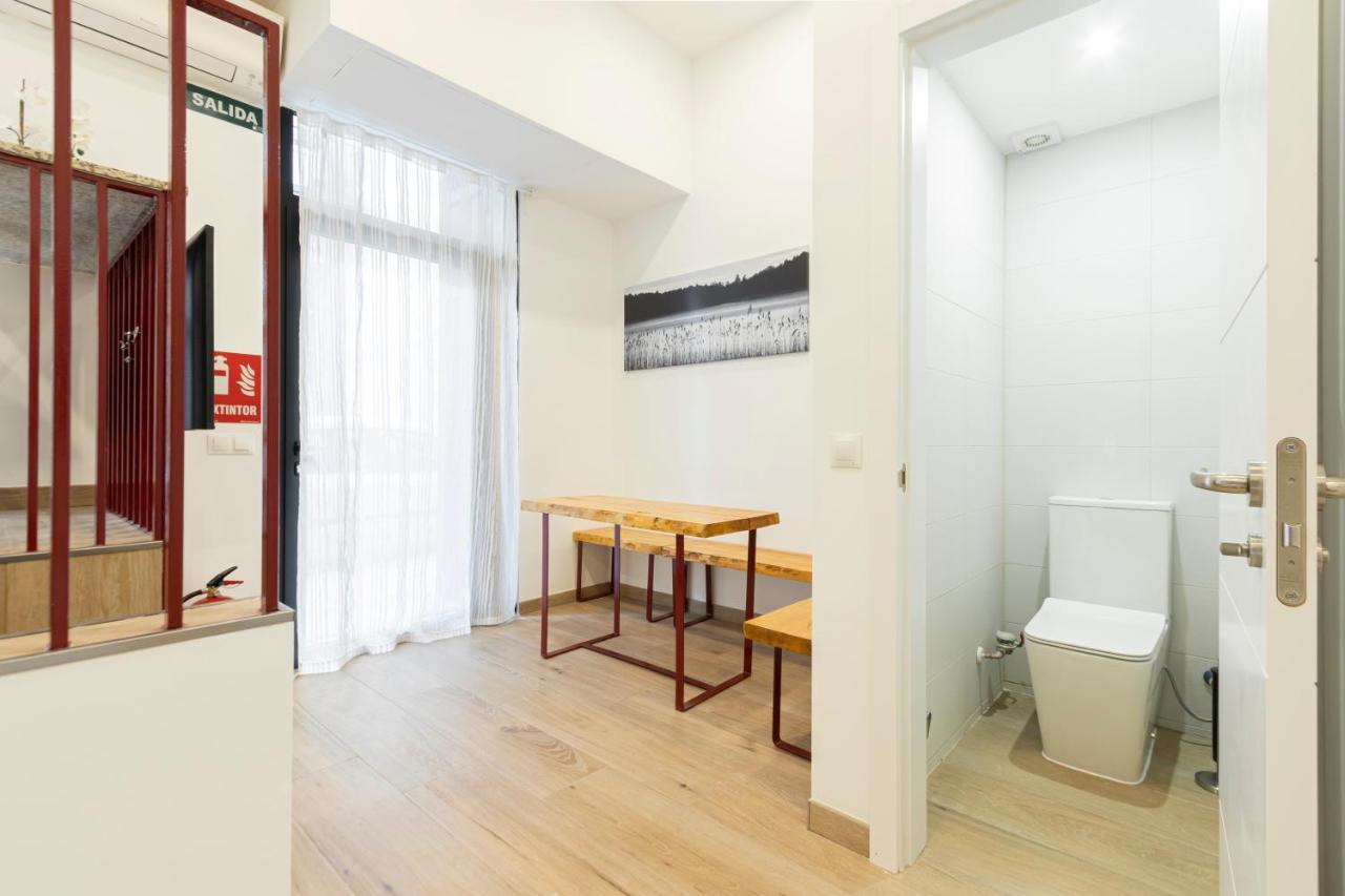Luciente Appartement Madrid Buitenkant foto