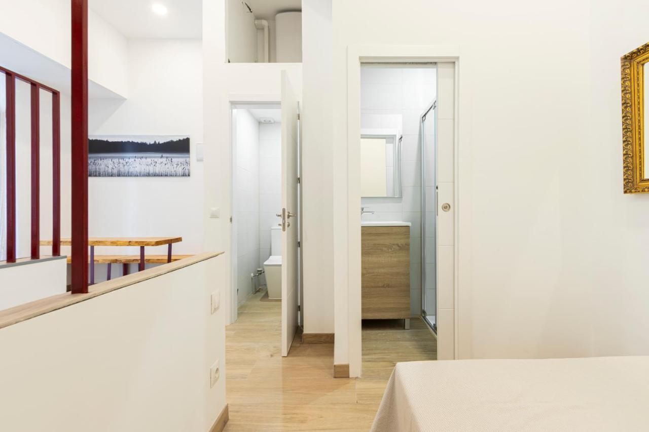Luciente Appartement Madrid Buitenkant foto